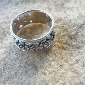 Artisan 925 Sterling Silver floral embossed ring